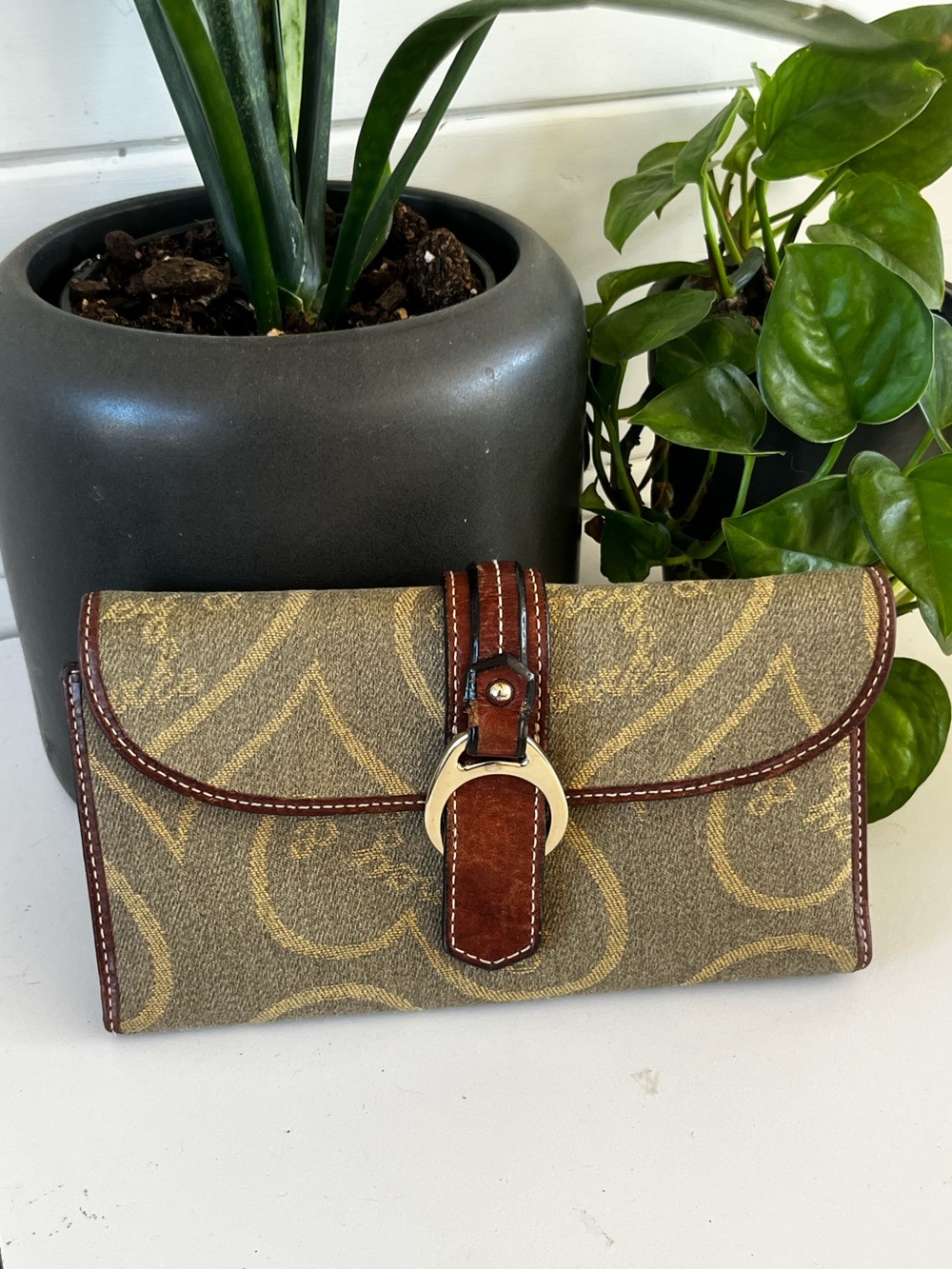 Dooney and Bourke brown signature hearts long wallet